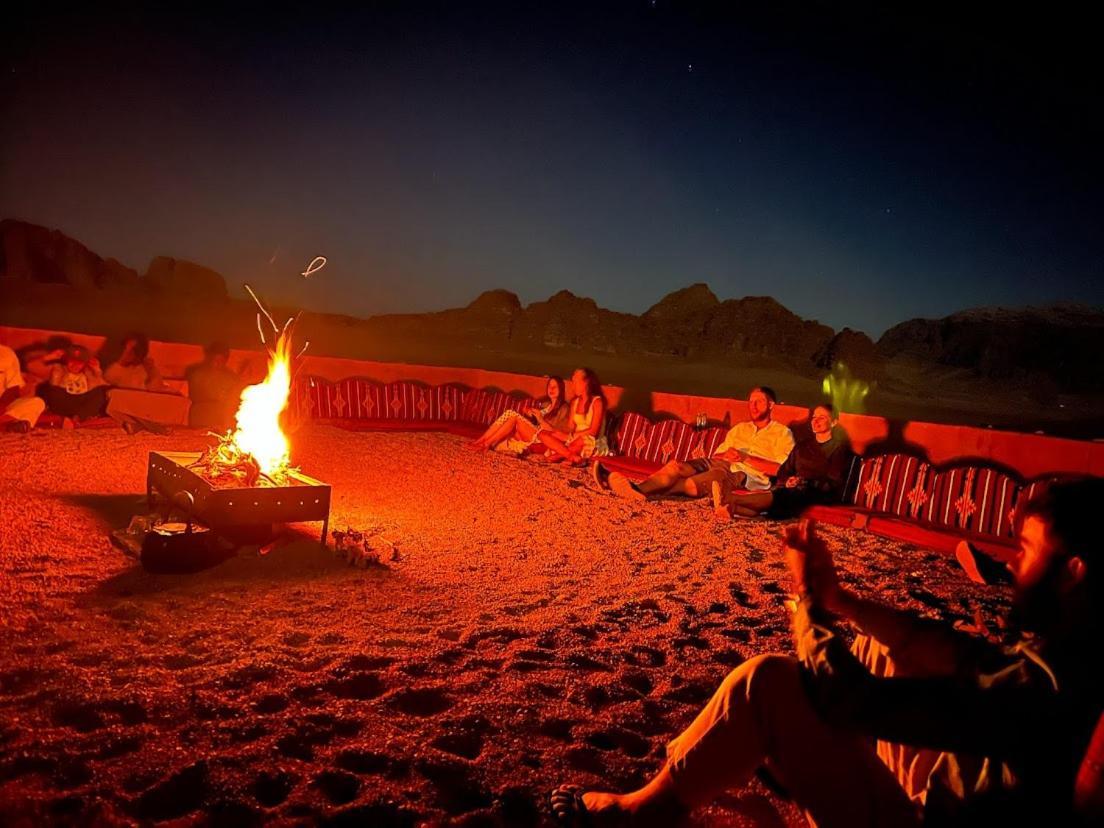 Wadi Rum Desert Camp エクステリア 写真