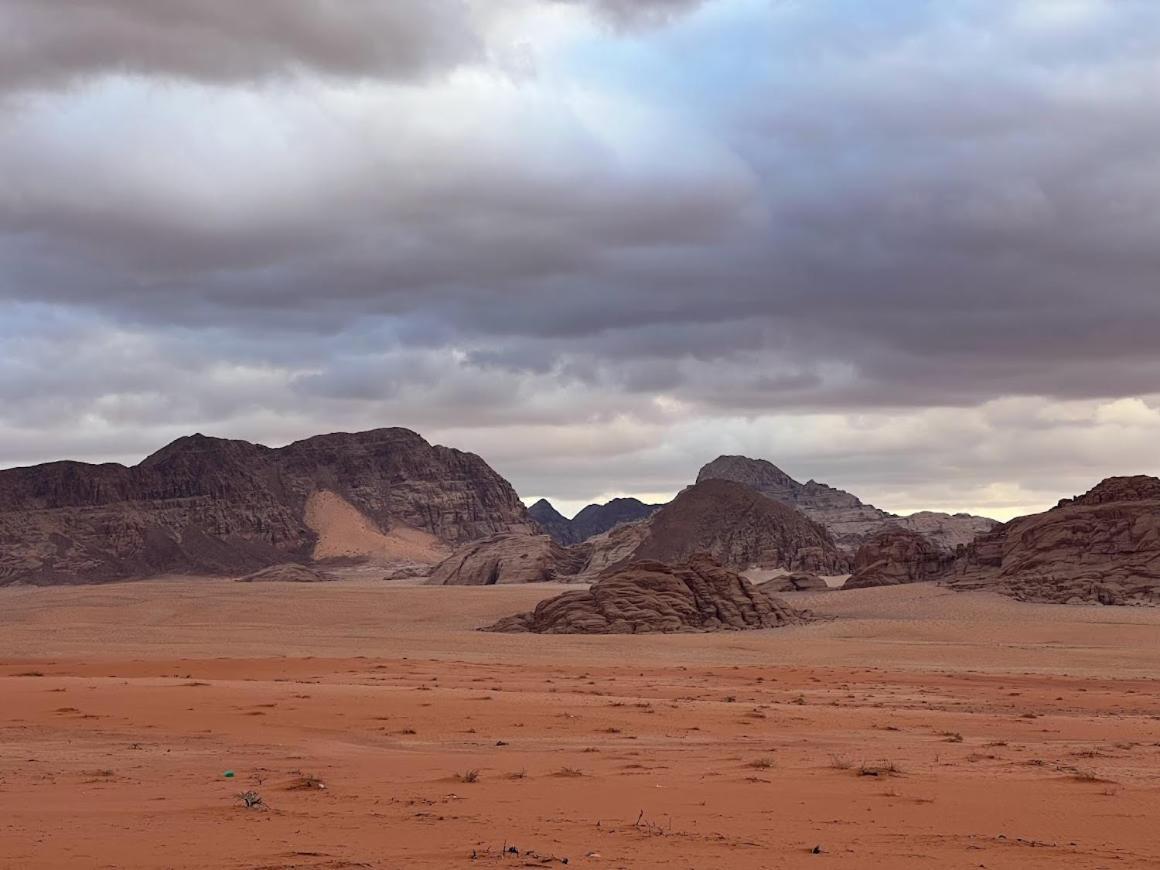 Wadi Rum Desert Camp エクステリア 写真
